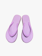 Noa | Classic Minimal Flip-Flops